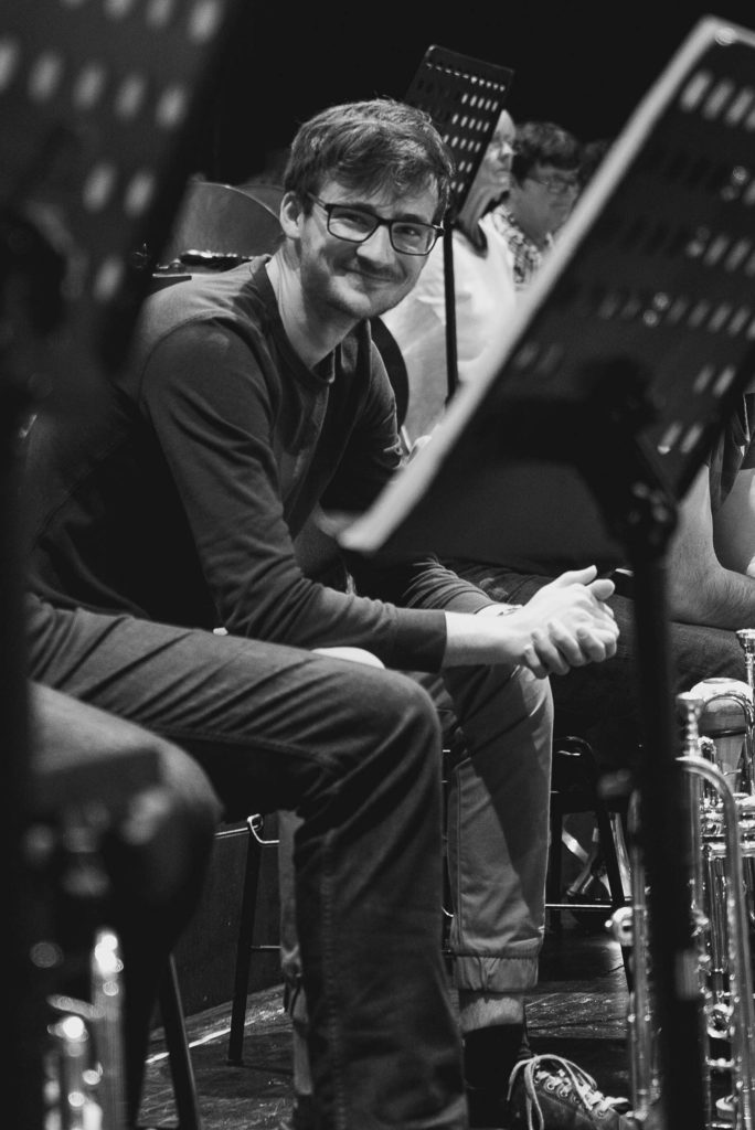 Trompeter Philipp Kimmel in der Generalprobe der Jungen Philharmonie Würzburg im Mainfrankentheater